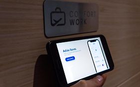Comfortwork Barcelona Airport 24H Auto-Check In